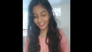 Leaked Sex Scandal of Indian Young Teen Girlfriend